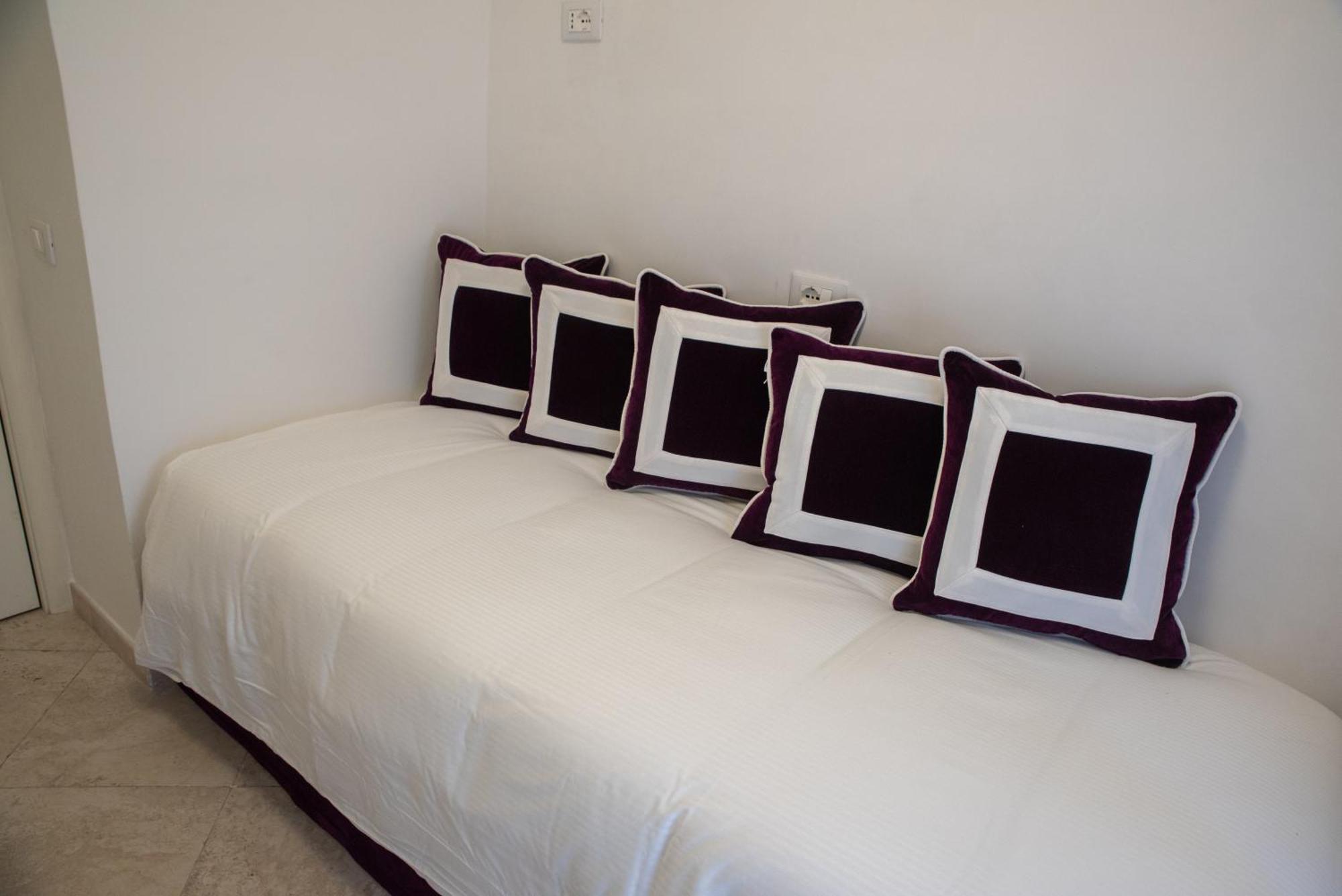 Casa Rosa - Parcheggio Gratis Wi-Fi Free Apartment ติโวลี ภายนอก รูปภาพ
